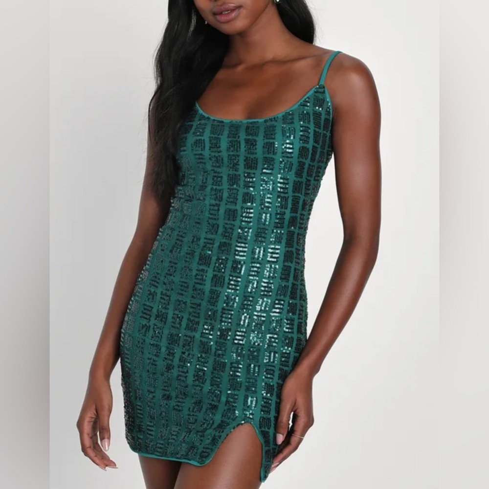 Lulu’s Celebratory Cocktails Emerald Green Sequin Bodycon Mini Dress - NWT